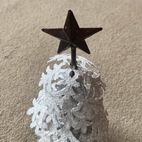 Glitter Snowflake Tree Metal Base - Picture 2 of 5